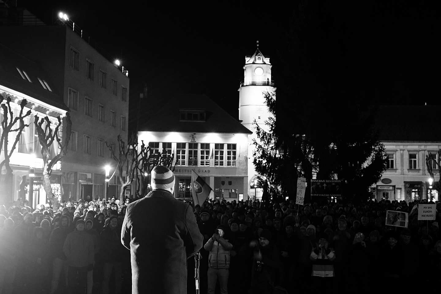 Protest. Macko.foto: Roman Holý